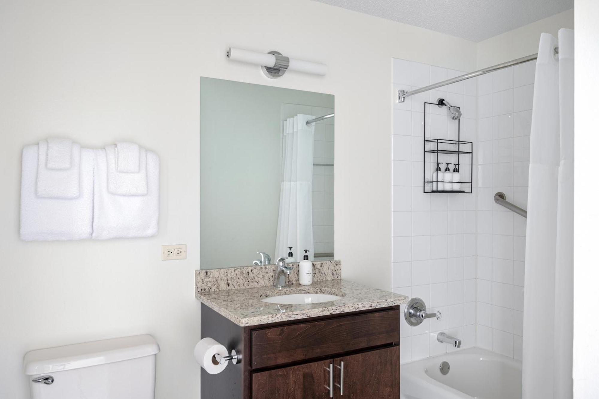 Kasa Magnificent Mile Chicago Hotel Room photo